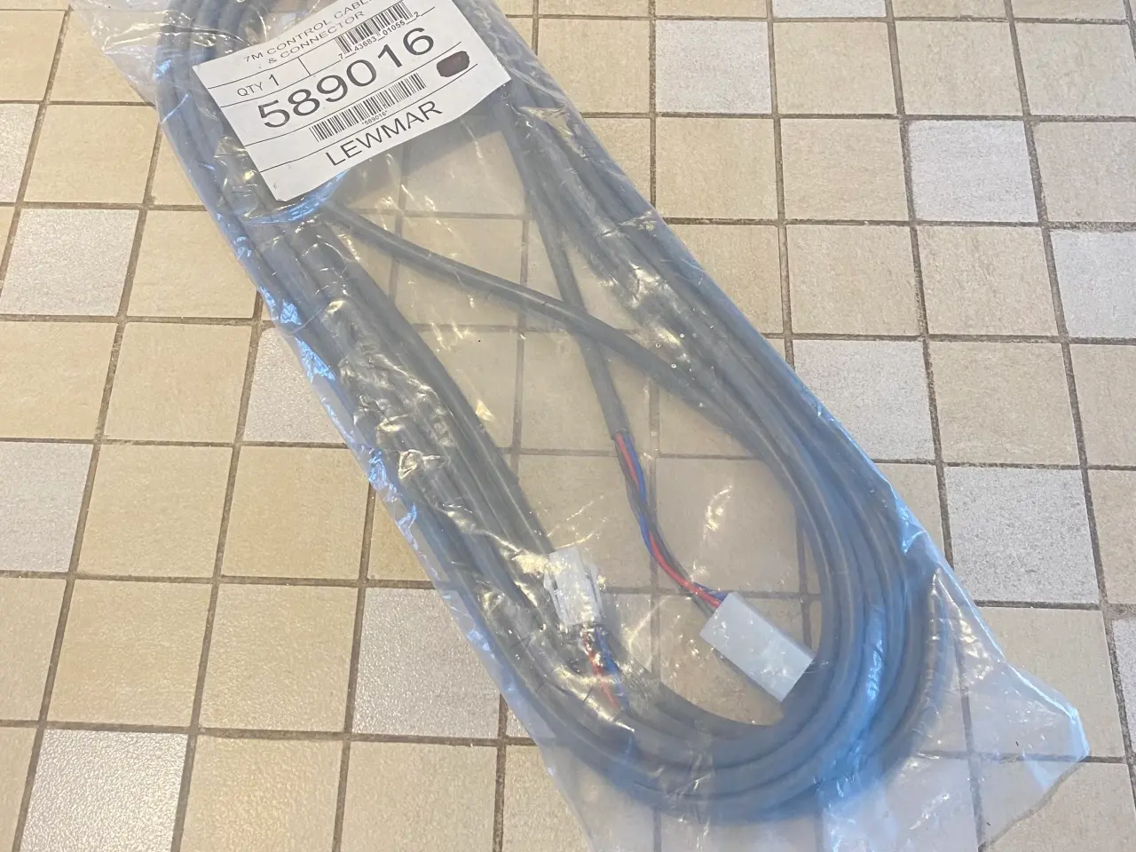 Billede 3 - Lewmar control cable & connectors