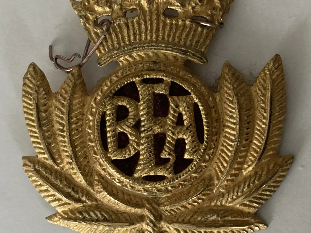 Billede 1 - Kasket emblem Flyselskab BEA (British European Air