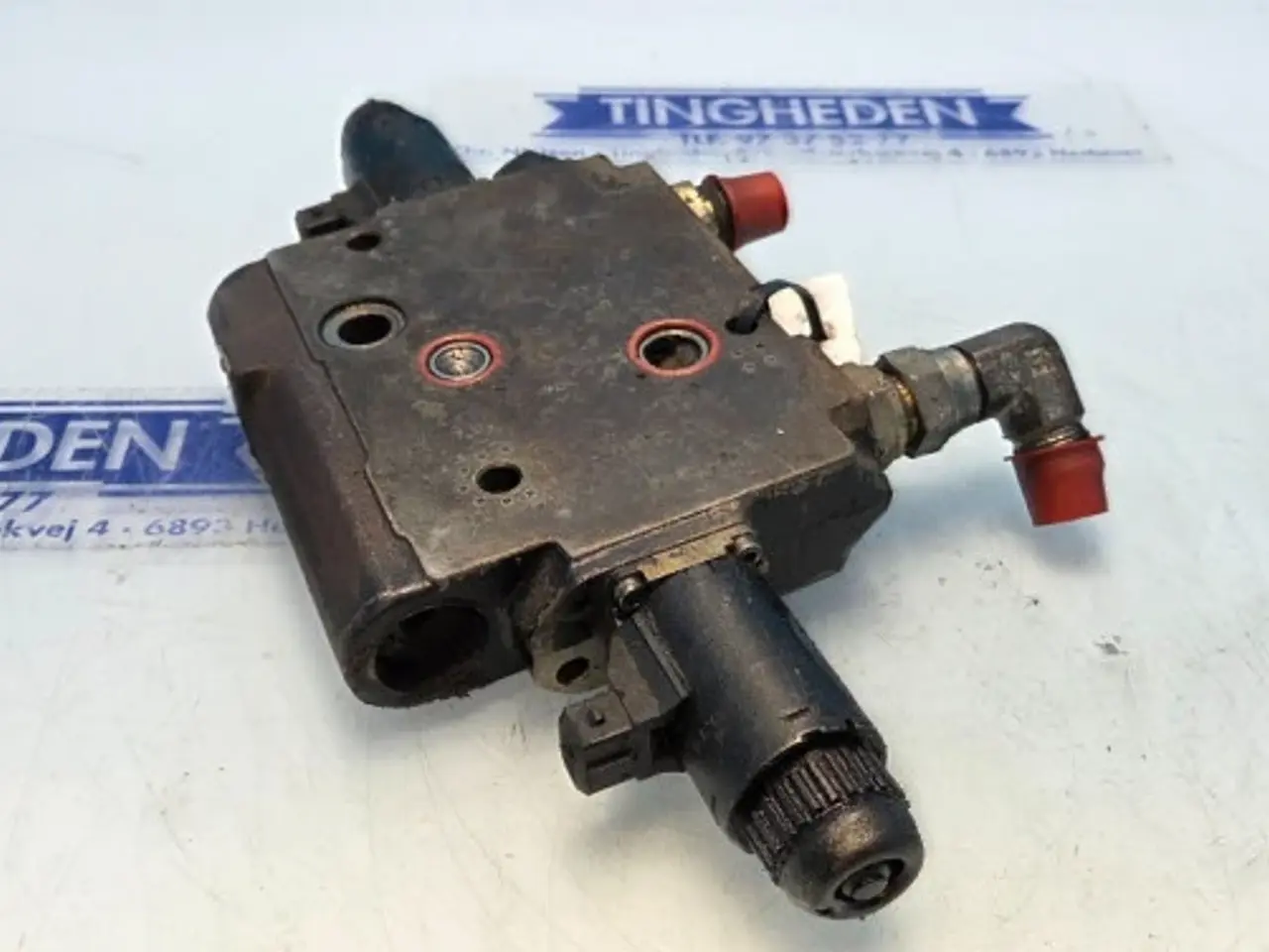 Billede 4 - Massey Ferguson 6290 Hydraulikventil 3796101M2