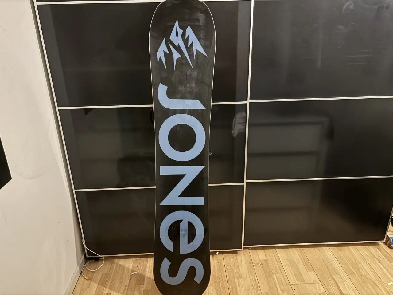 Billede 1 - Jones frontier 158W