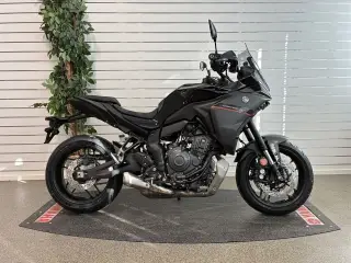 Yamaha Tracer 7 Midnight Black - Low version