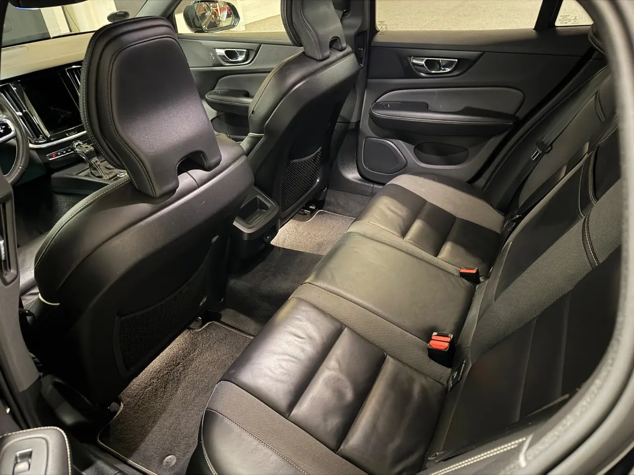 Billede 9 - Volvo V60 2,0 D4 190 R-Design aut.