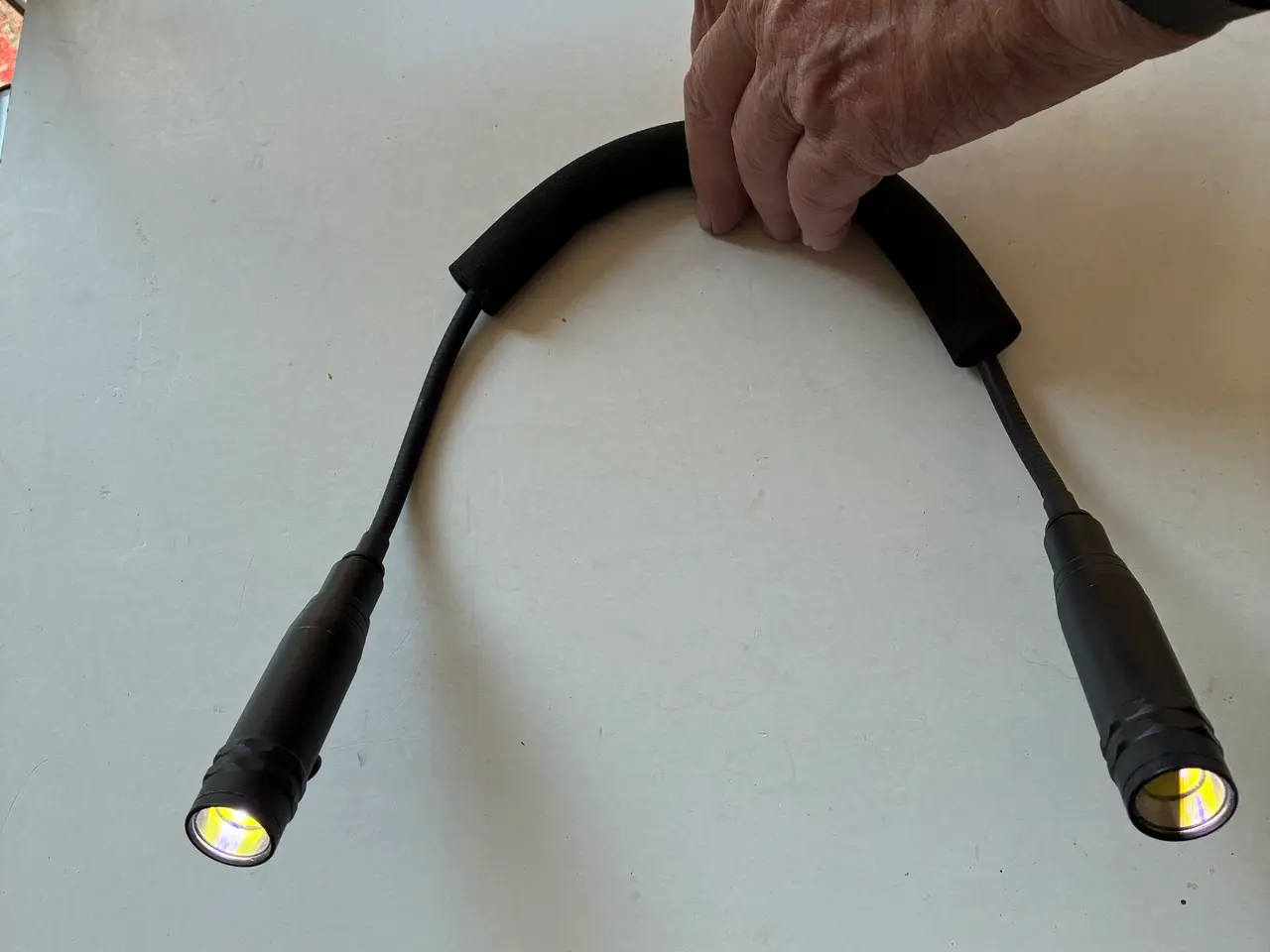 Billede 2 - Nakkelampe med flexible "arme"