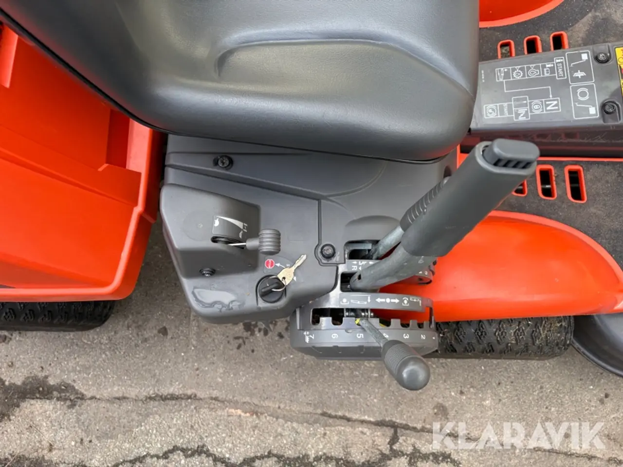 Billede 11 - Græsslåmaskine Husqvarna R11C