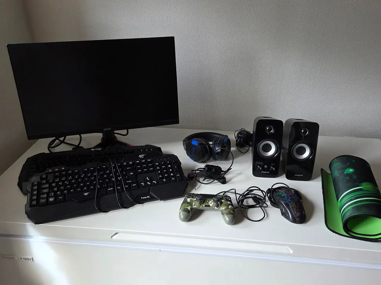 Billede 1 - Samlet gaming-sæt med skærm, 2 tastatur, mm