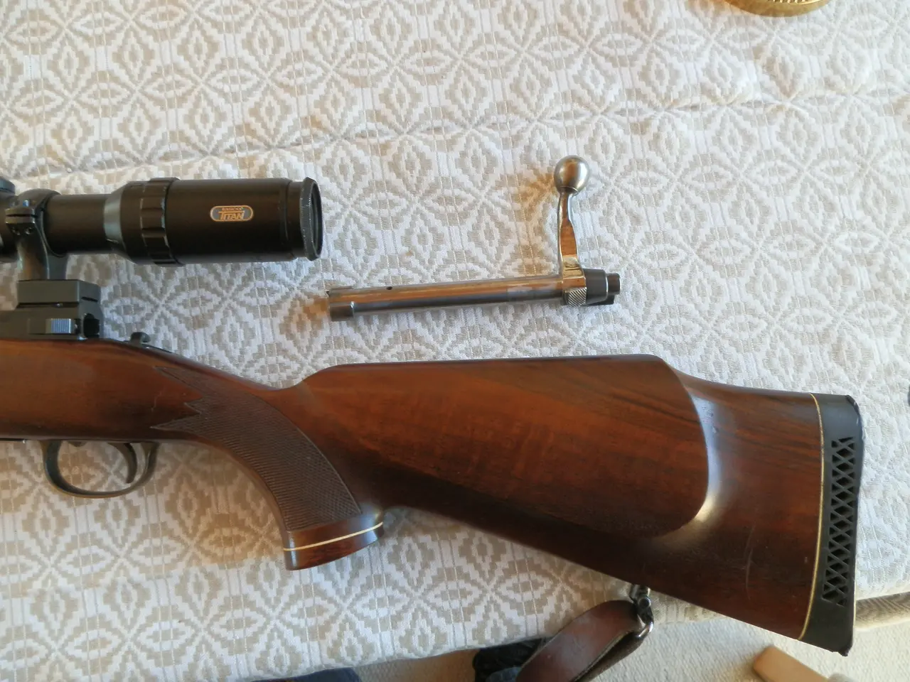 Billede 11 - Rigtig flot Tikka Jagtriffel m/ Titan Tasco kikker