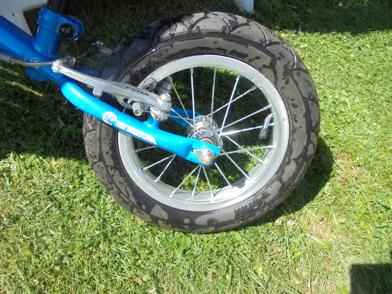 Billede 2 - Løbecykel