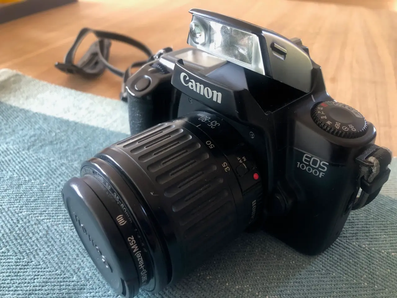 Billede 1 - Canon EOS 1000F spejlreflekskamera - velholdt