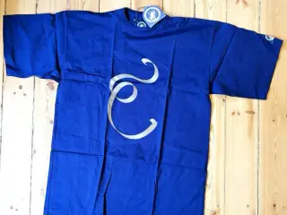 Helt ny t-shirt fra SAS 50 Collection - Samleobjek