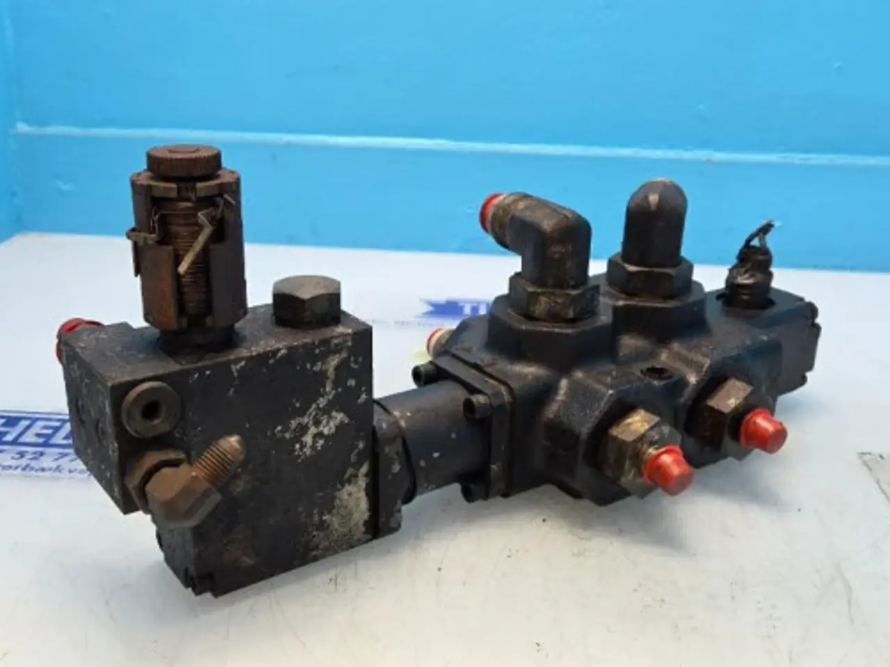 Billede 8 - Bobcat TL38.70X Omskifterventil 6687192