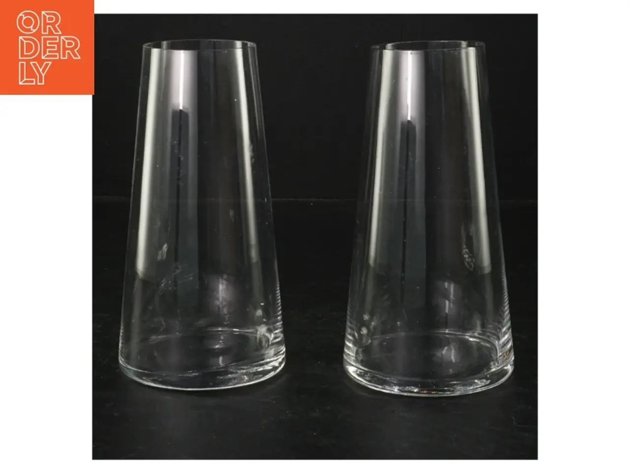 Billede 1 - Gennemsigtige glasvaser (str. H. 15 cm. ø. 8 cm)