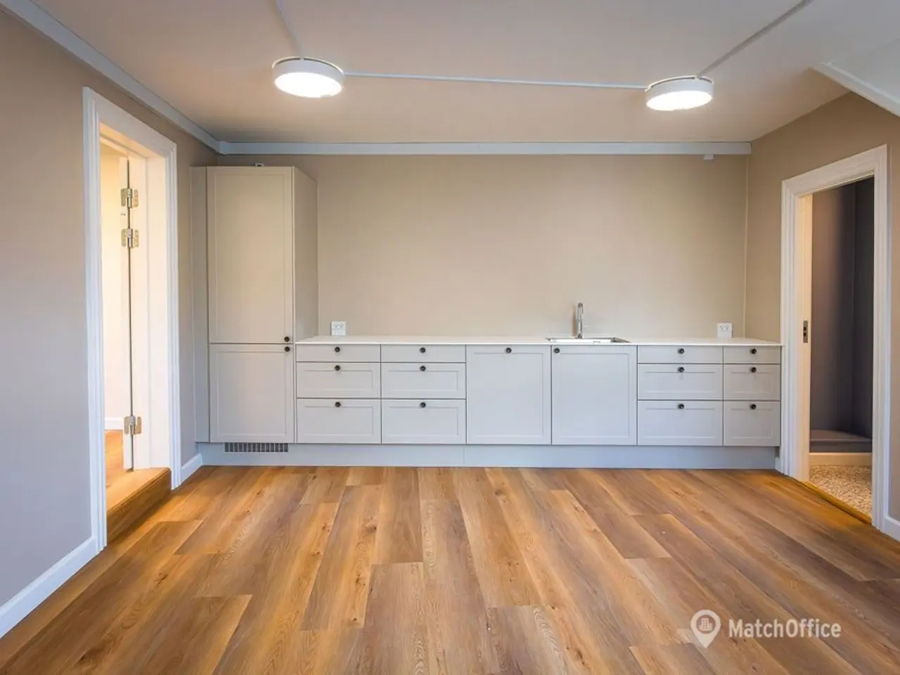 Billede 4 - INGEN BINDING - Nyistandsat og indbydende kontor på 487 m² med privat tagterrasse