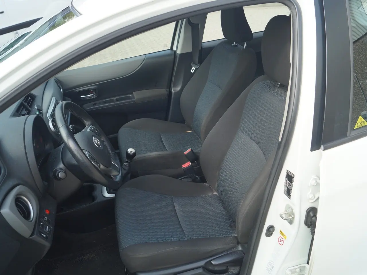 Billede 13 - Toyota Yaris 1,4 D-4D T2 Van