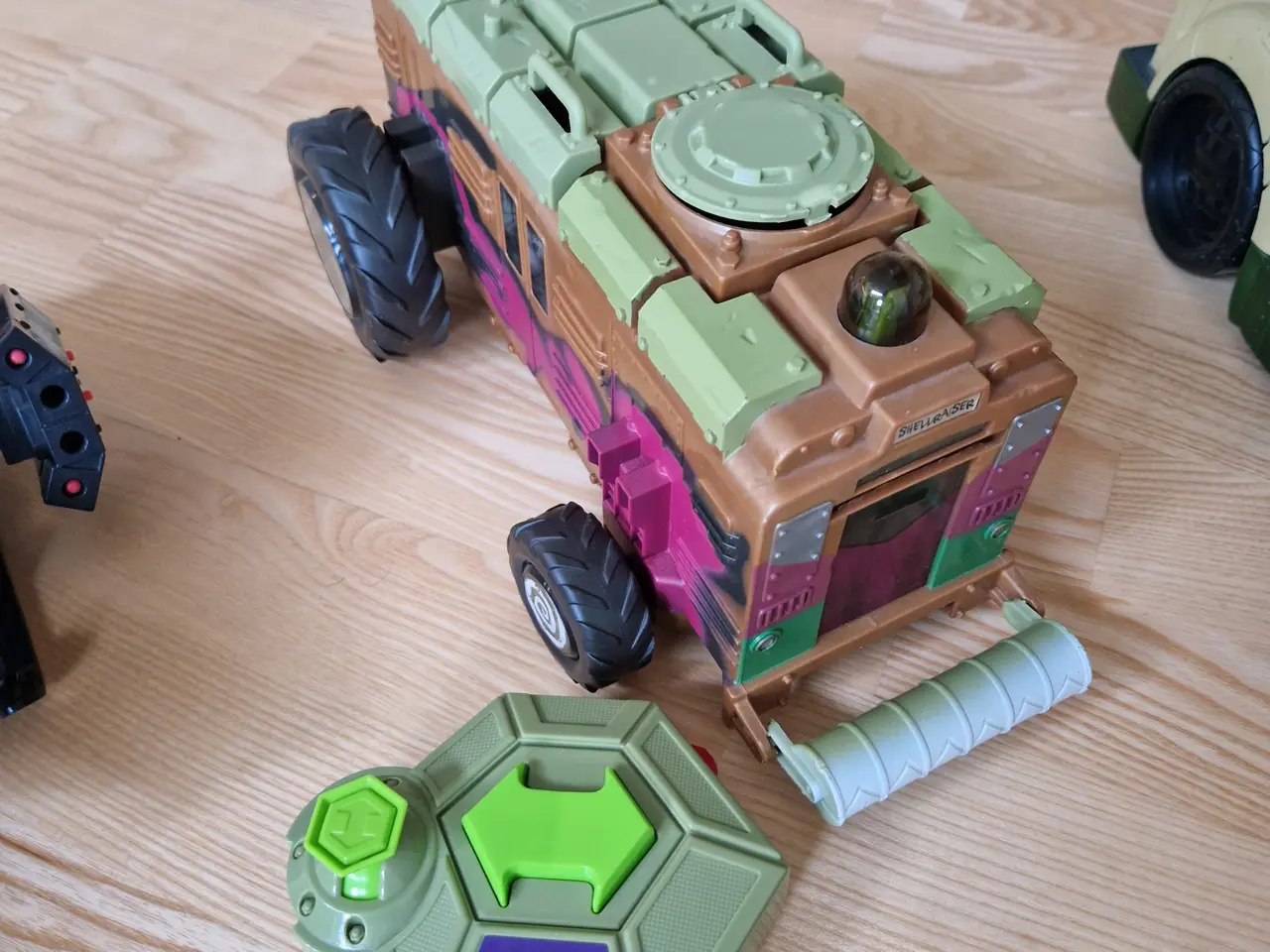 Billede 11 - Ninja Turtles. Biler, ubåd, helikopter og mc og 8