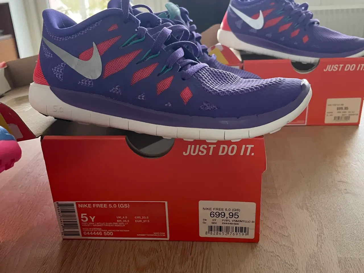 Billede 1 - Nike free i str 37,5 & str 38 sælges 