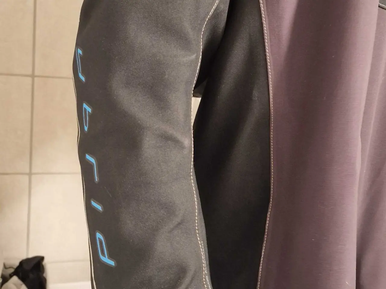 Billede 5 - Waterproof D1X tørdragt - Large / str: 44/45