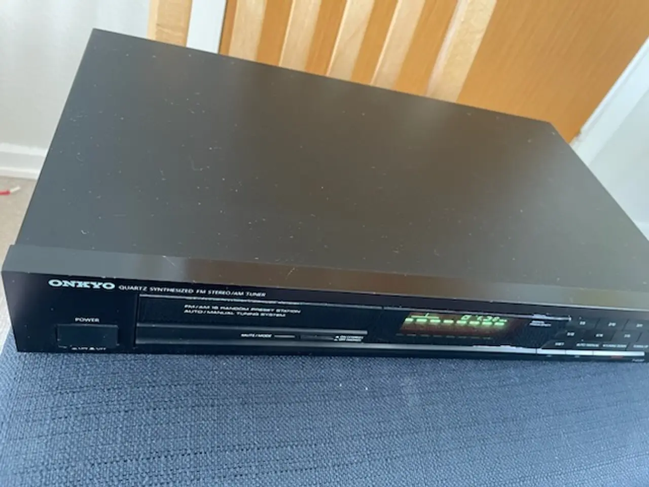 Billede 3 - Meget velholdt Onkyo FM Stereo/AM Tuner 