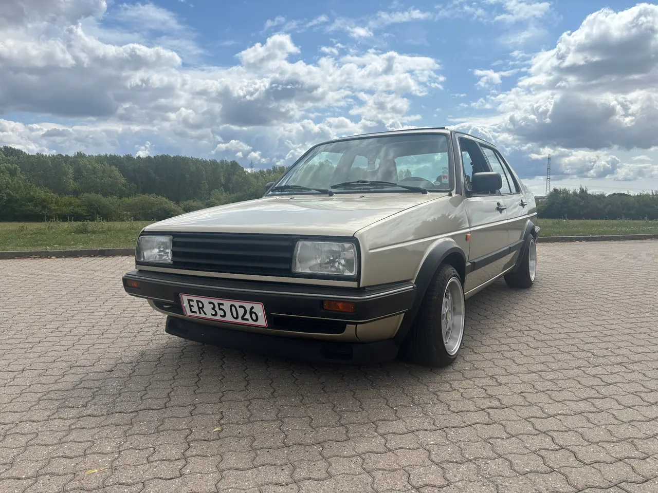 Billede 2 - Vw Jetta GL , kun 110000km