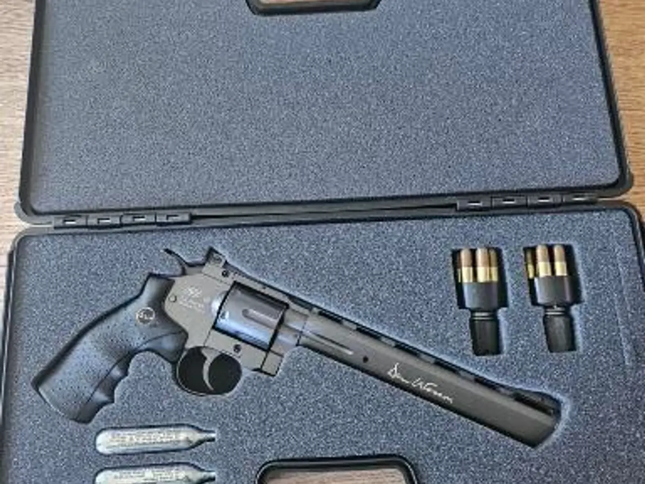 Billede 2 - Fed retro Dan Wesson co2 pistol
