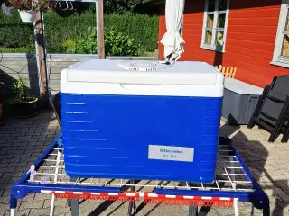 Køleboks 12V/230V 46L
