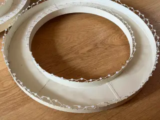 Flotte dekorativ ringe