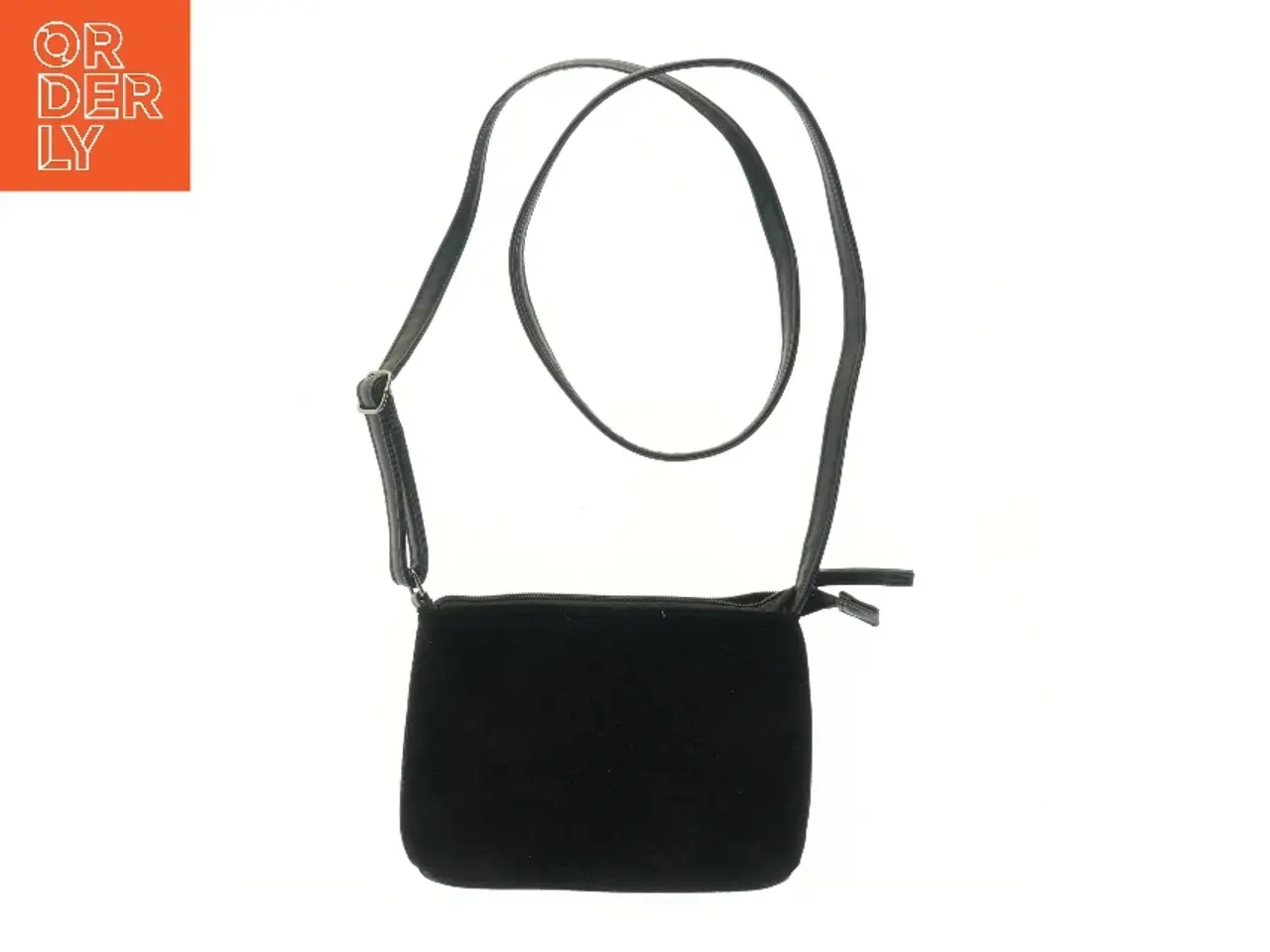 Billede 1 - Sort skuldertaske (str. 22x16 cm)