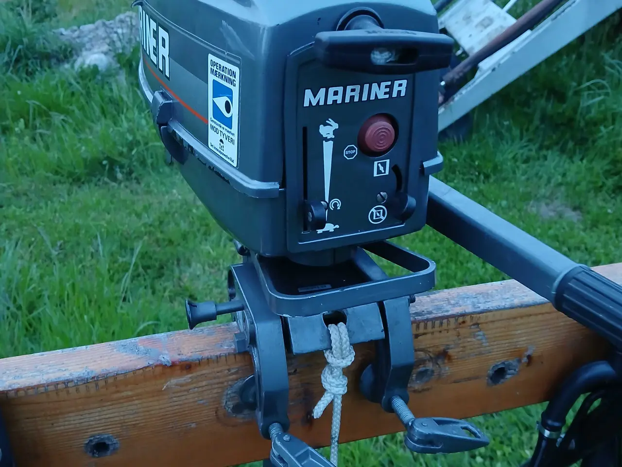 Billede 2 - Mariner 2,5 hk påhængsmotor - Næsten som ny