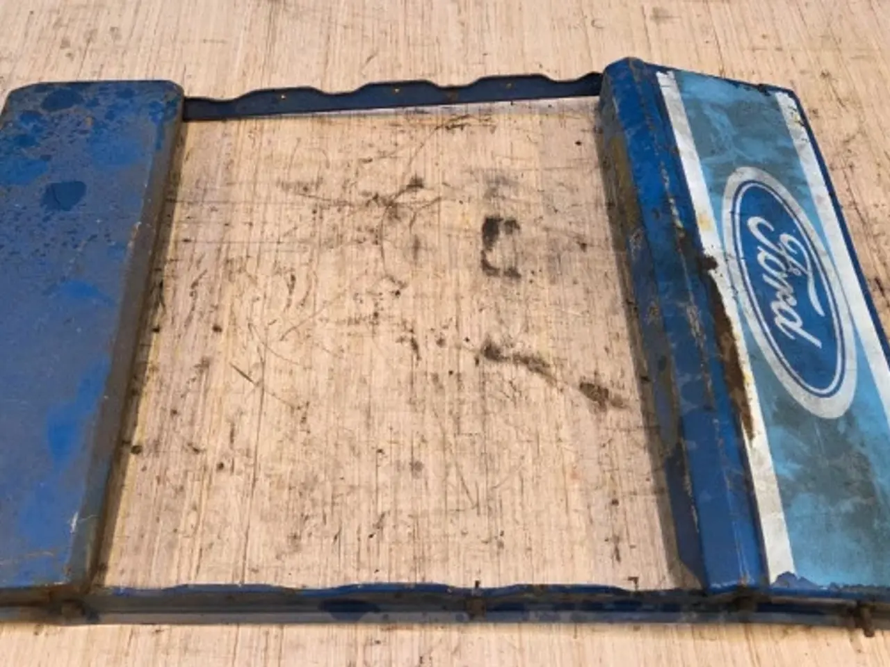 Billede 2 - Ford 8210 Panel E0NN8A047BB