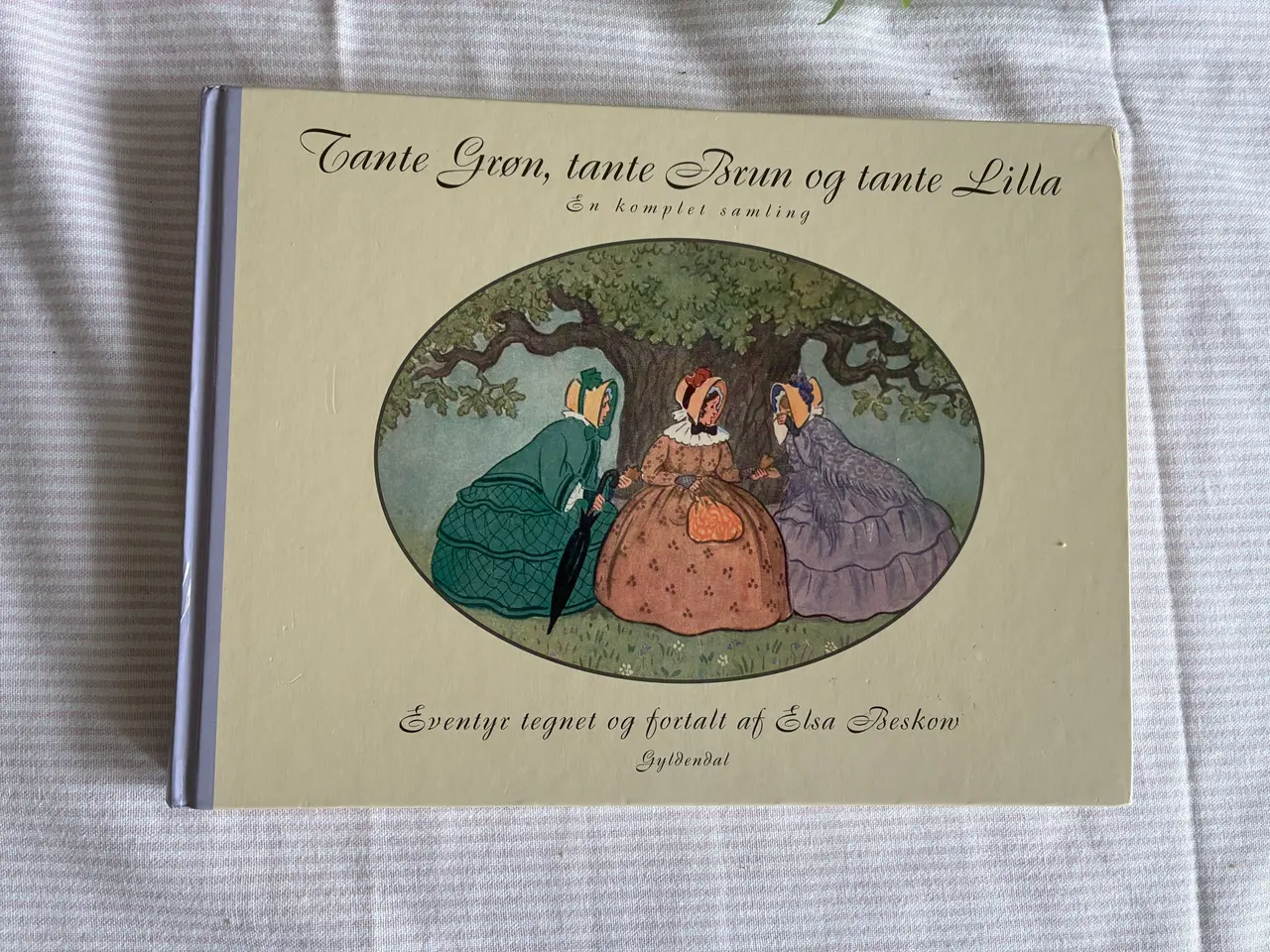 Billede 1 - Tante Grøn, tante Brun og tante Lilla - En komplet