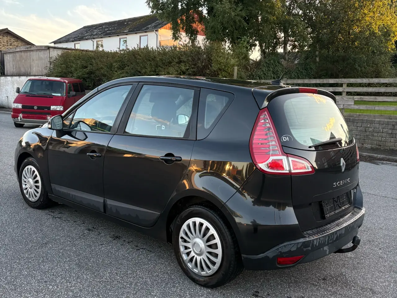 Billede 4 - 🚗 Renault Scénic 1.9 dCi – 130 HK – Årgang 2010 f