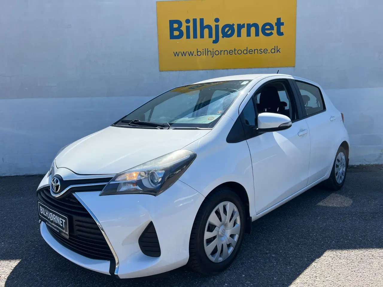 Billede 1 - Toyota Yaris 1,0 VVT-i T2 Komfort