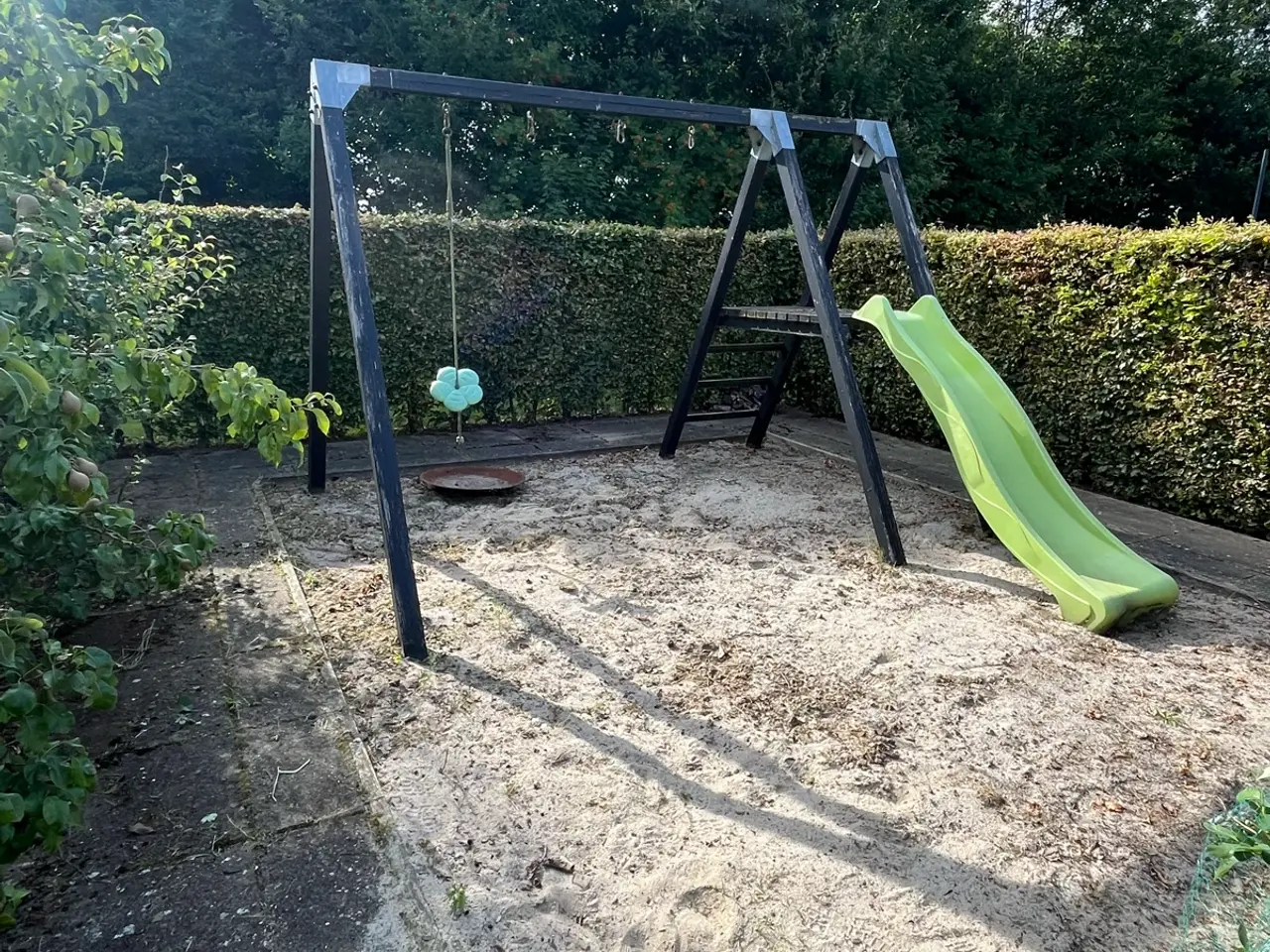 Billede 1 - Gynge med plus cubic beslag og rutchebane