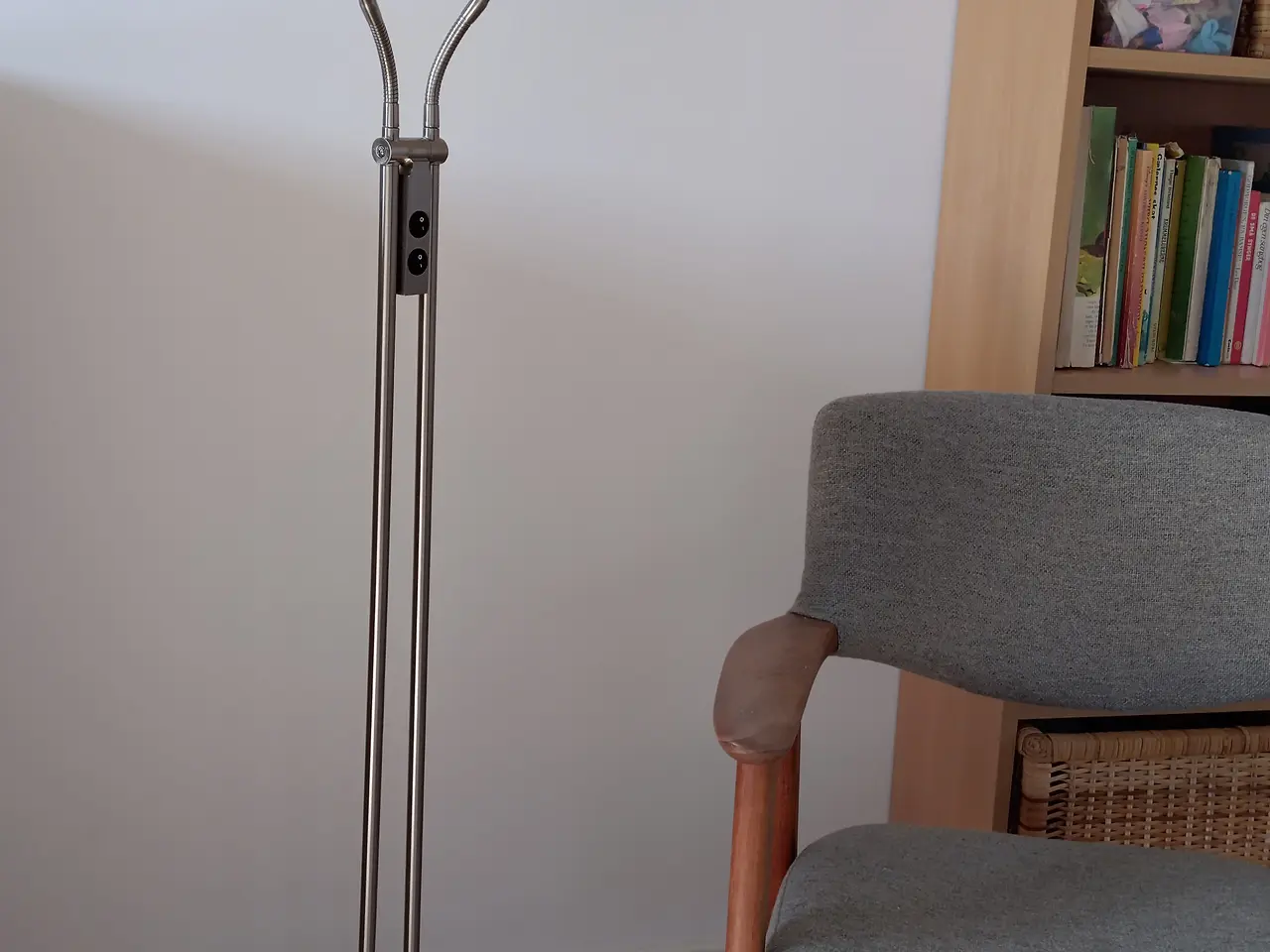 Billede 1 - Standerlampe med 2 spot