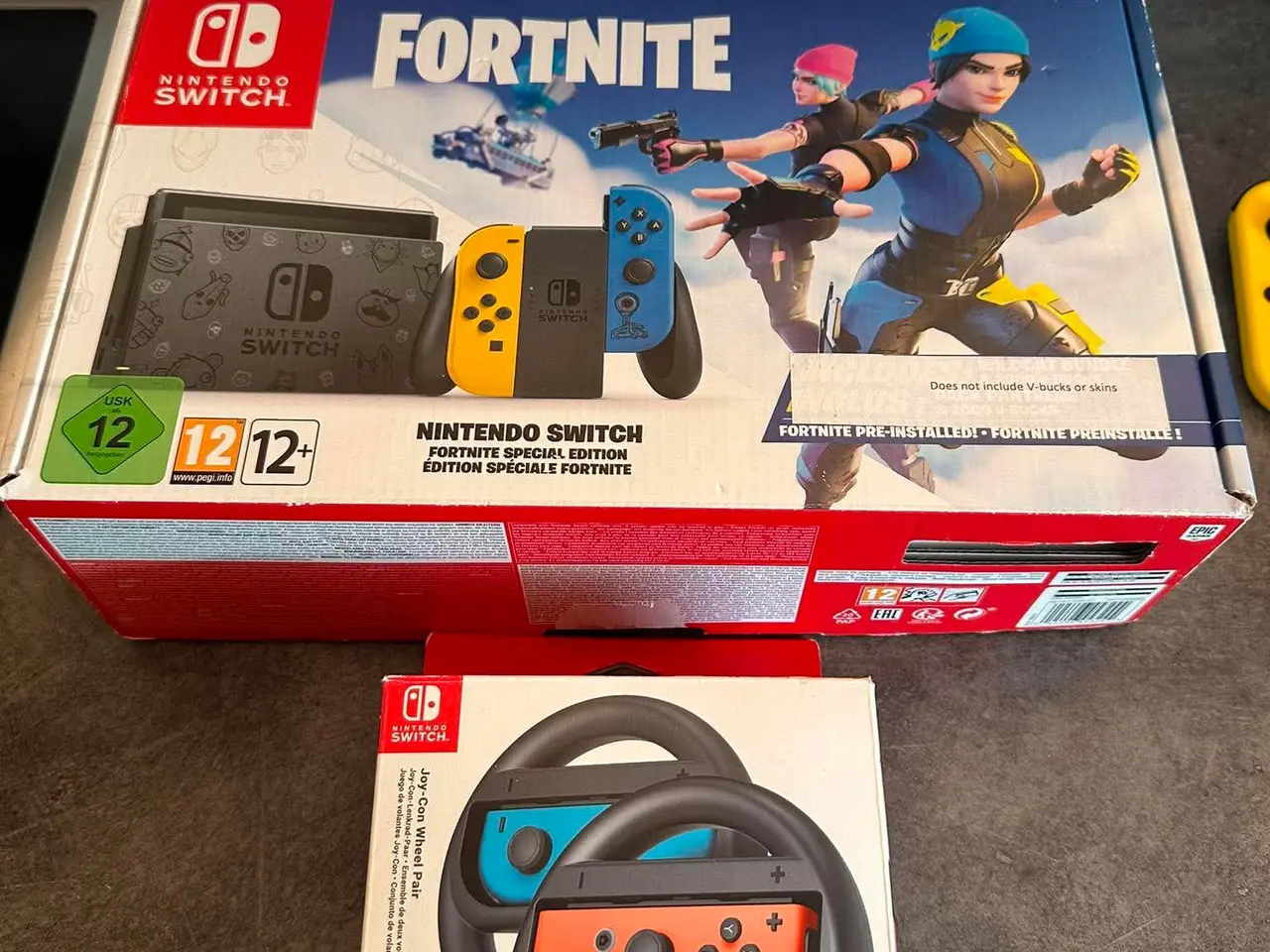 Billede 4 - Nintendo Switch Fortnite Special Edition med spil
