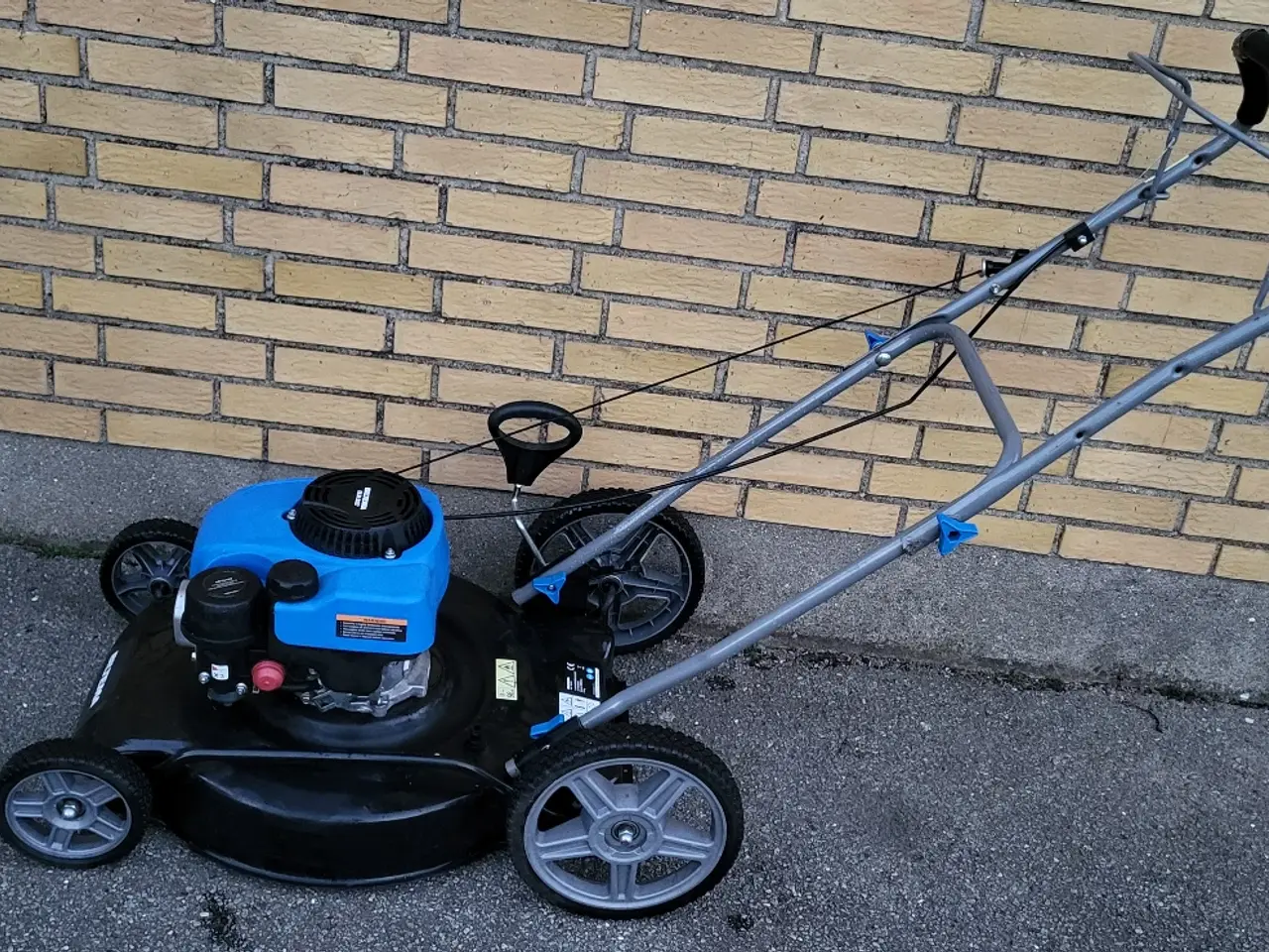 Billede 1 - Plæneklipper Biltema