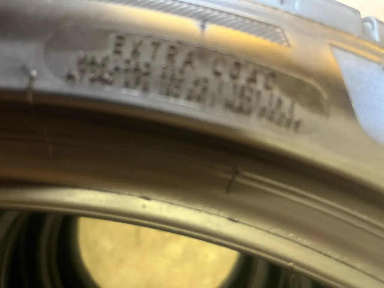 Billede 5 - Nye 215-45-20 Sommerdæk Bridgestone.