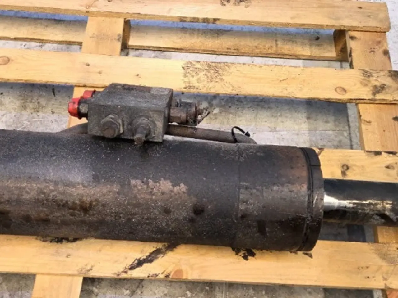 Billede 17 - Manitou 735-120 Hydraulikcylinder 288079