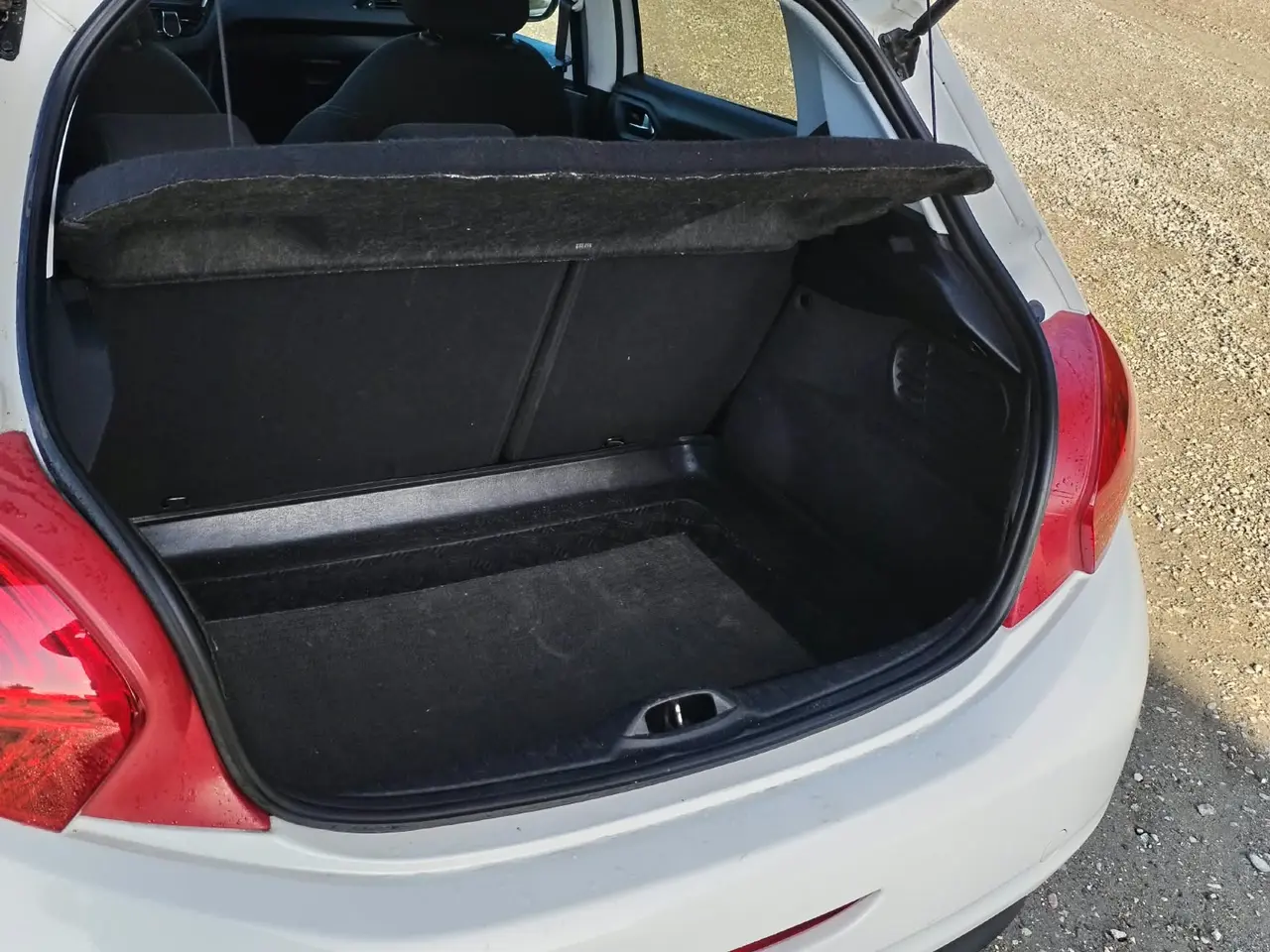 Billede 10 - 🚗 Peugeot 208 1,4 HDi – 2012 – NYSYNET! 🚗