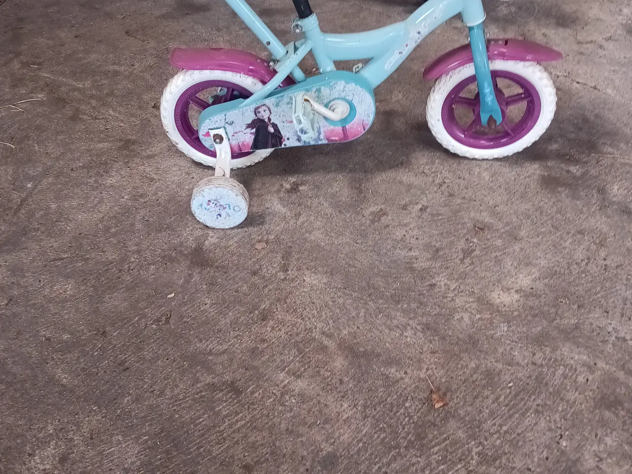 Billede 2 - Fin børnecykel til de helt små.