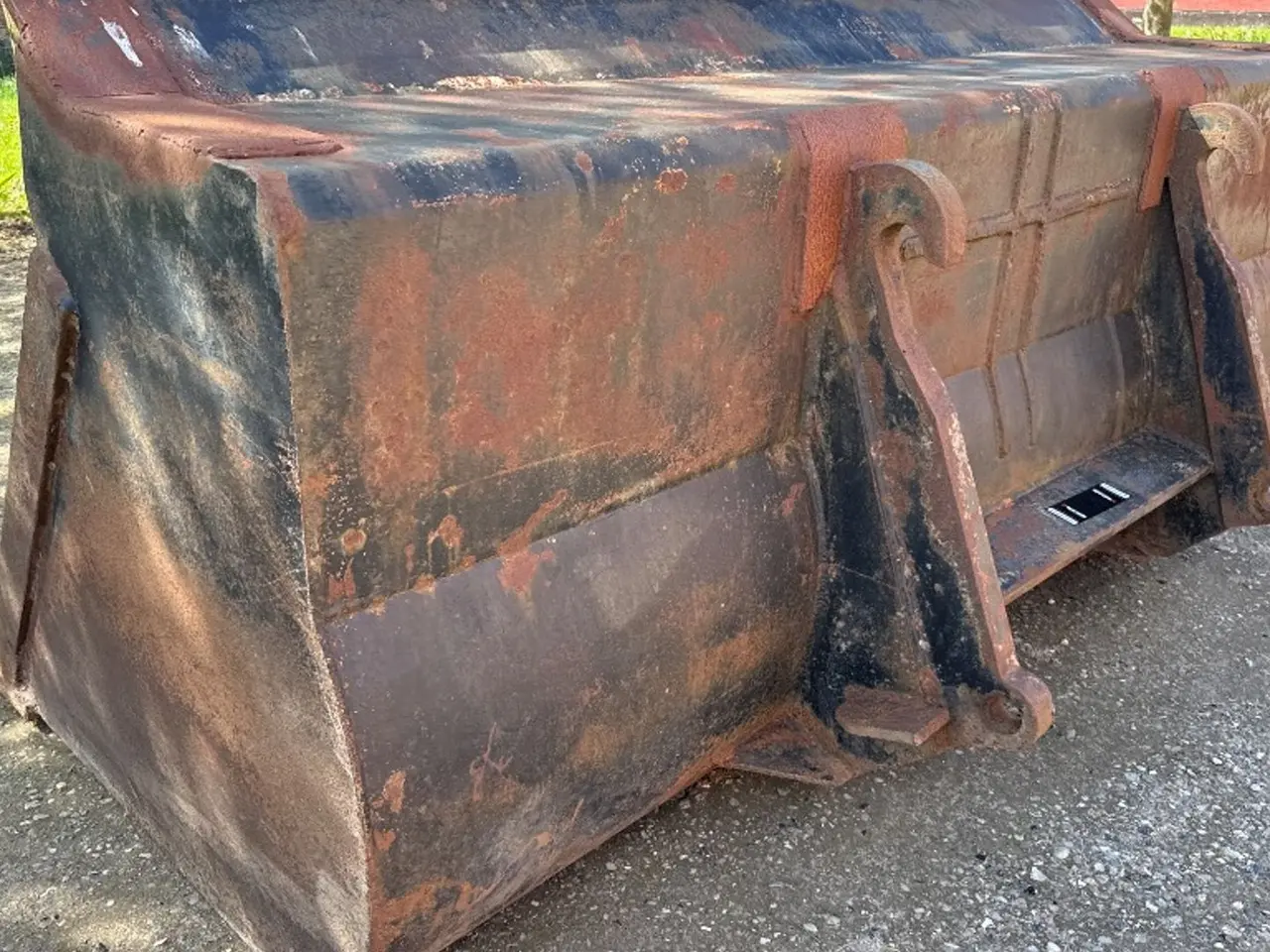 Billede 3 - 3m³ læsseskovl stor Volvo BM-skifte