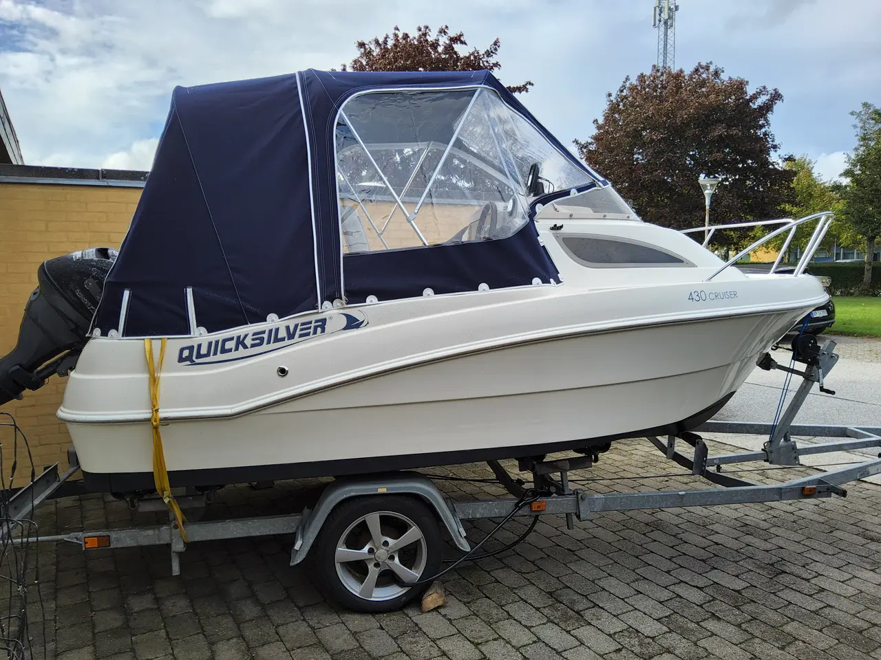 Billede 2 - Fin lille pæn Quicksilver sælges