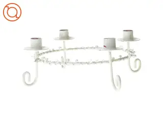 Fin Lysestage i hvidmalet metal (str. 20 cm)
