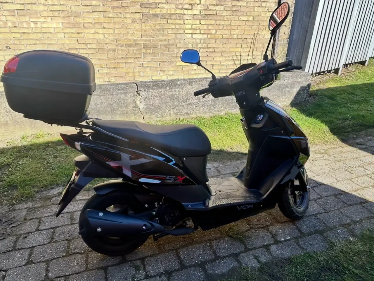 Billede 2 - VGA Street-X EFI 30 km/t kun 1.053 km meget