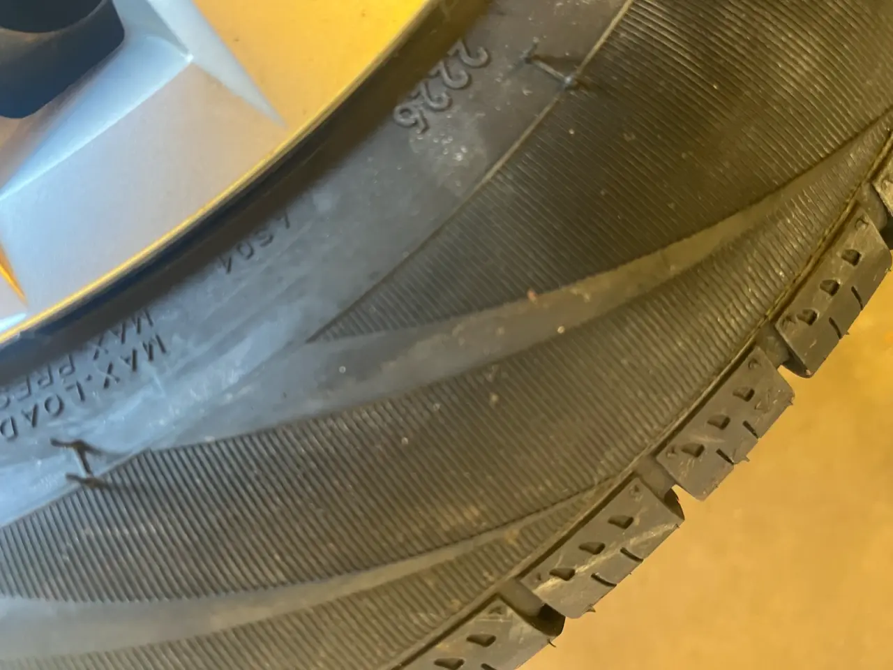 Billede 7 - Nye Helårsdæk VW-UP.