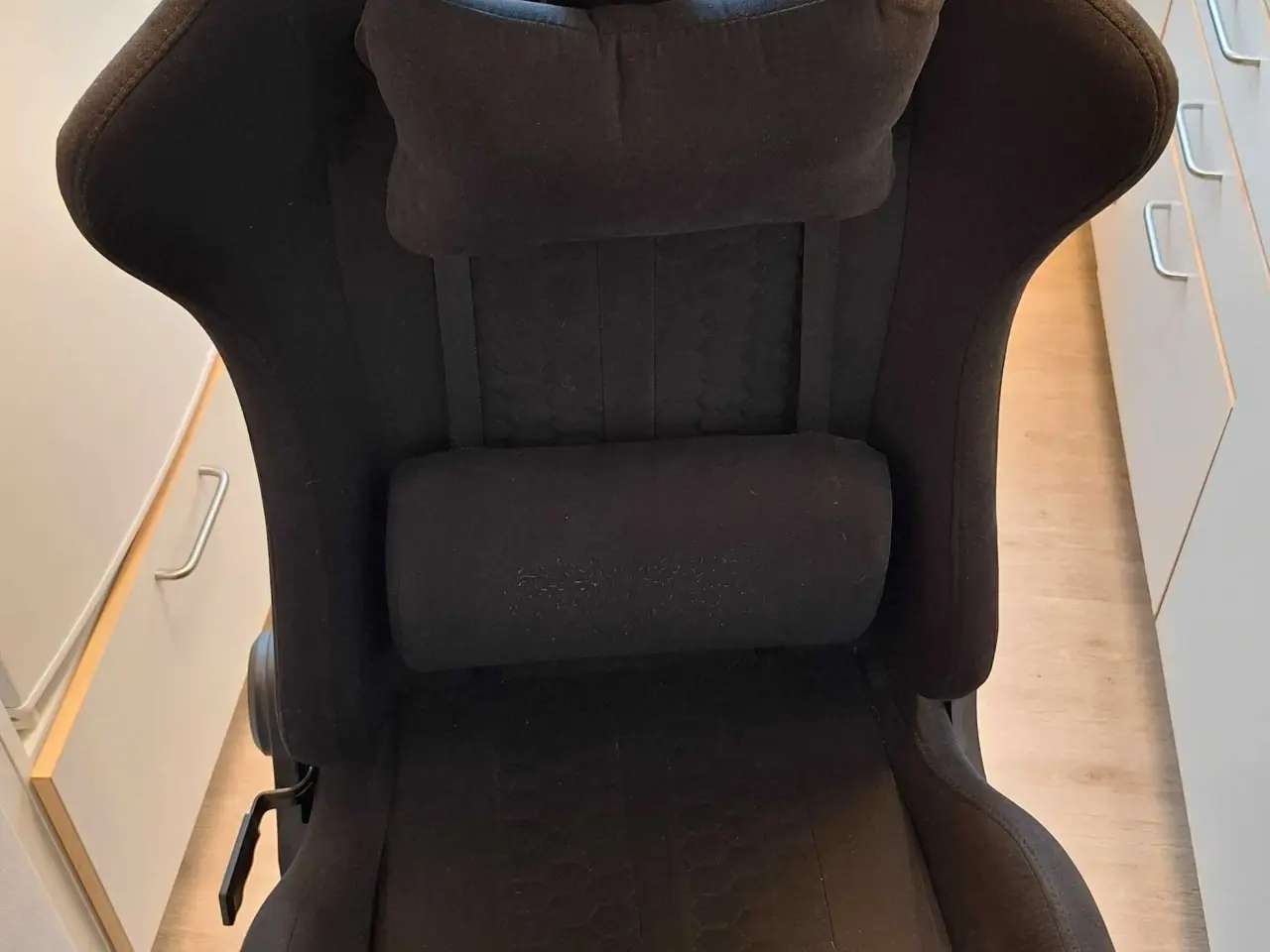 Billede 1 - Legend gamerstol sælges