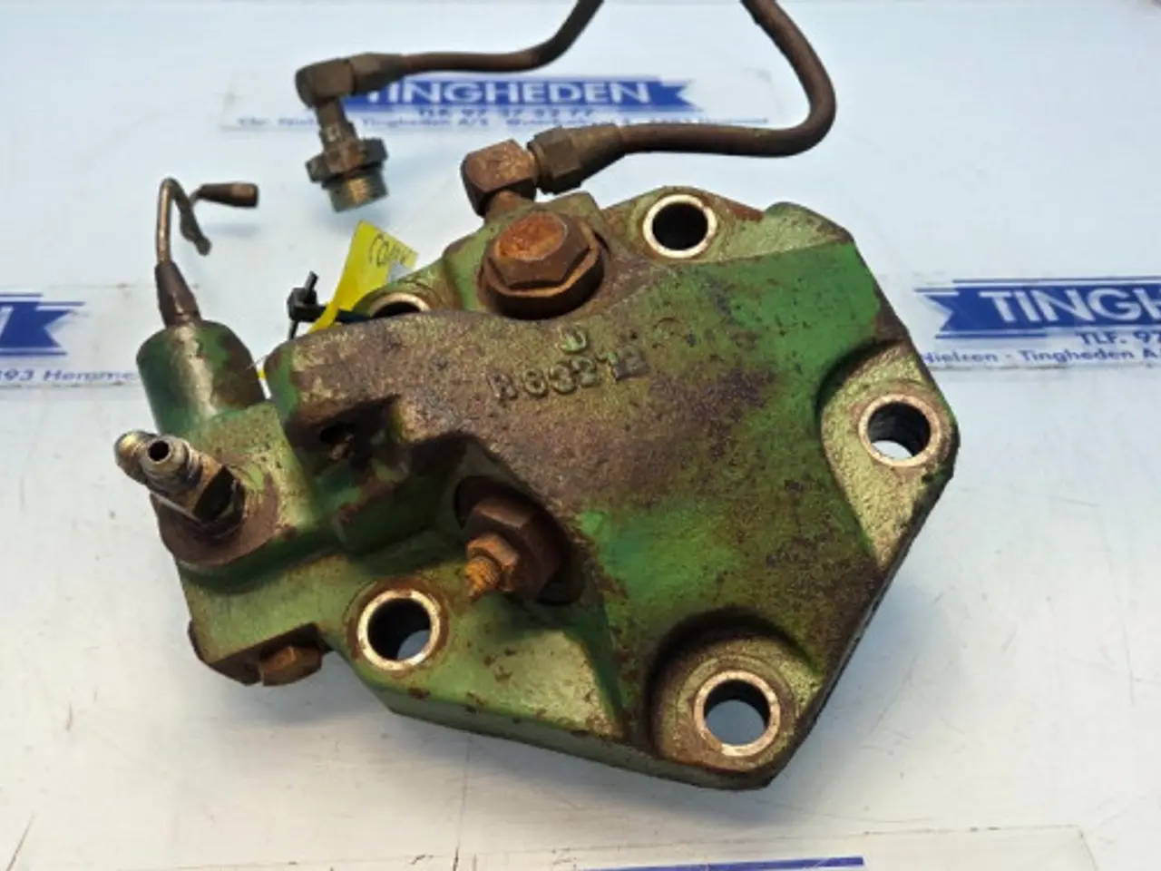 Billede 2 - John Deere 4040 Døksel AR74187
