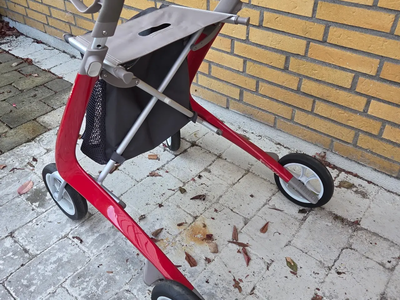 Billede 4 - ByACRE carbon Ultralight letvægt rollator 