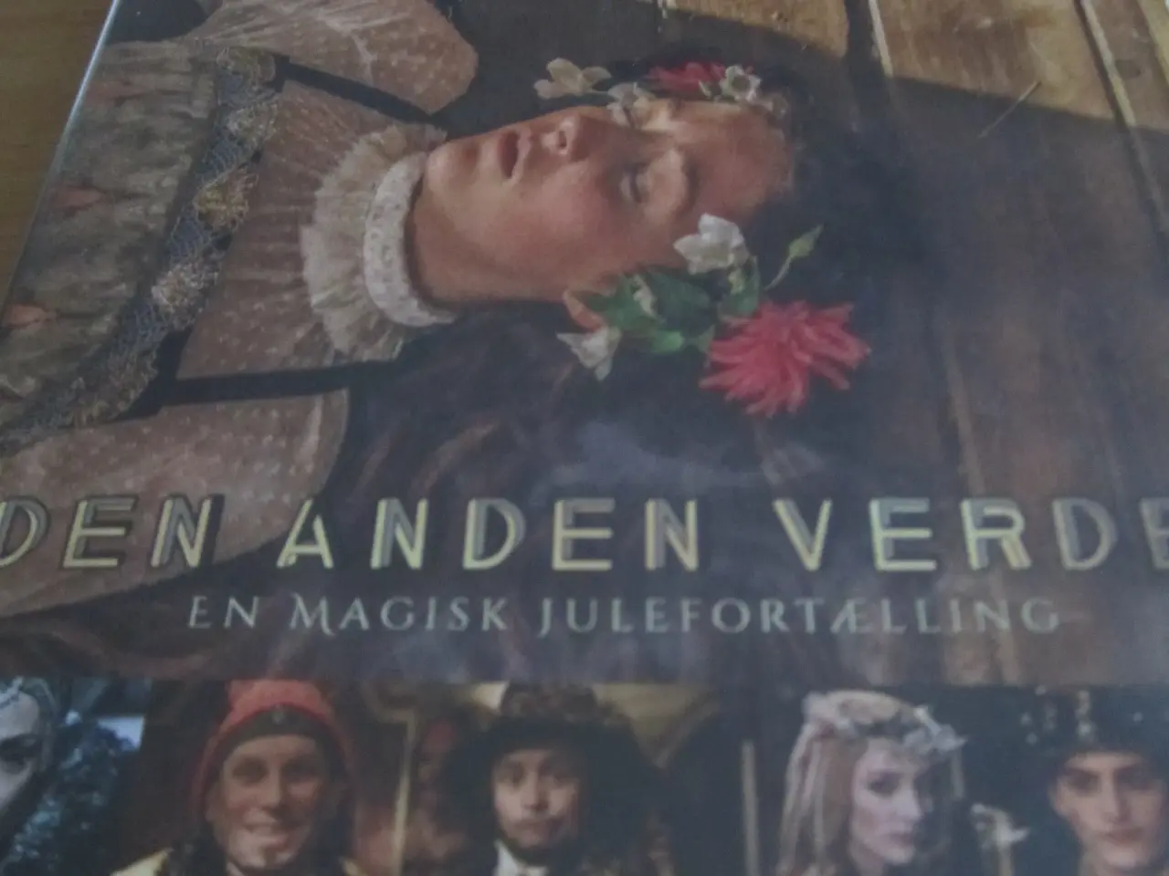 Billede 2 - Julekalender. DEN ANDEN VERDEN.