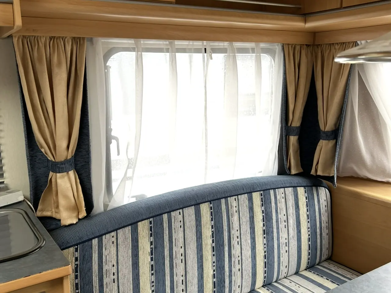 Billede 3 - Adria 502dk køjevogn