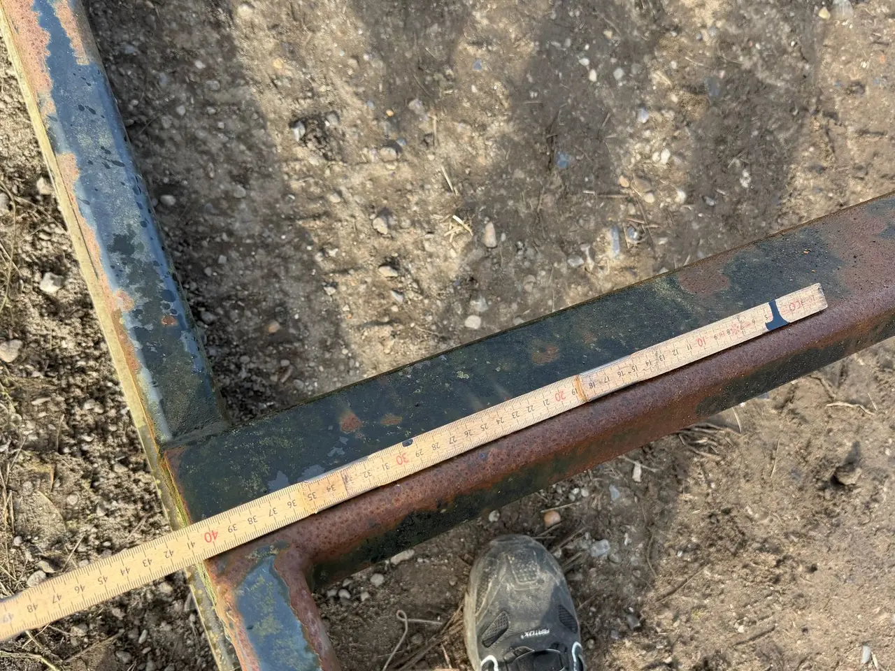 Billede 5 - - - - Skovlstativ som kan låses 240 CM bredt